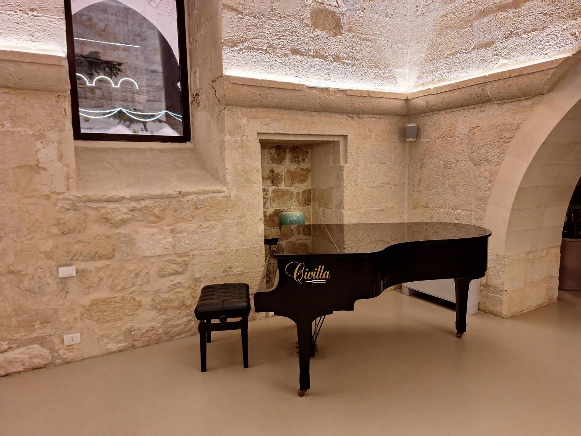 לצ'ה Chiostro Dei Domenicani - Dimora Storica מראה חיצוני תמונה